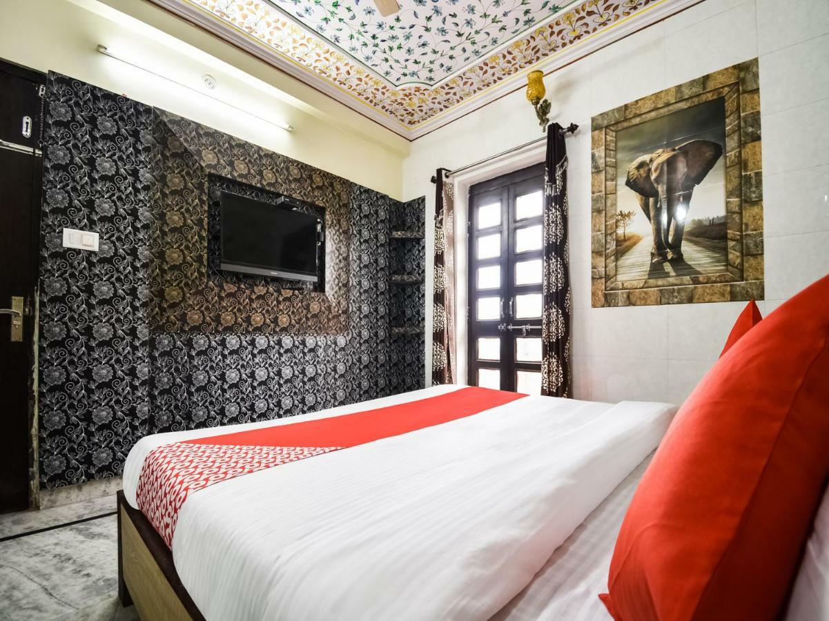 Oyo 48665 Kesar Palace Amer Extérieur photo